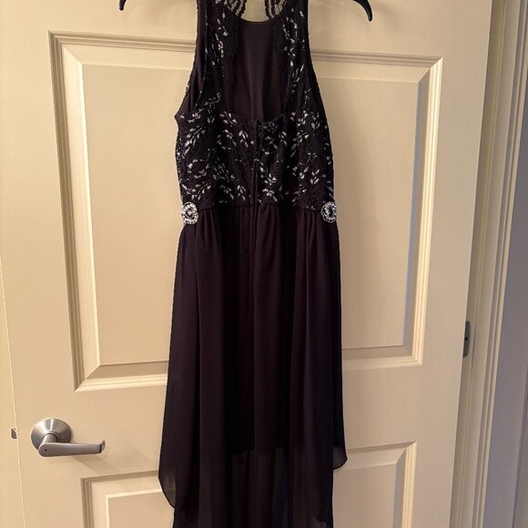 Black Sparkly High-Low Dress - Picture 5 of 8